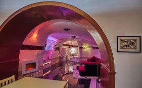 La Bodegosa Cave Suite